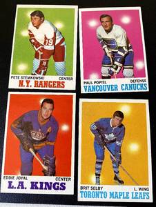 lot 173B image: 1970 Topps NHL Hockey 4 Card Lot Vintage Cards