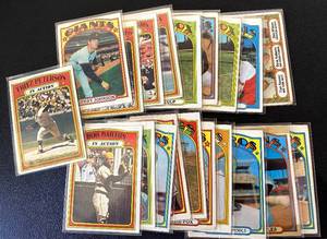 lot 176B image: 1972 Topps Baseball 20 Card Vintage Lot