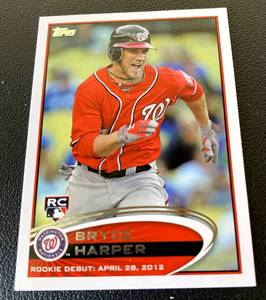 lot 204B image: Bryce Harper RC 2012 Topps #US183 Rookie Baseball Card