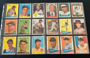 lot 22D image: (18) Card Vintage Baseball Lot 1957-1963 Cards