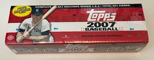 lot 35B image: 2007 Topps Baseball Complete Factory Sealed Set Cards