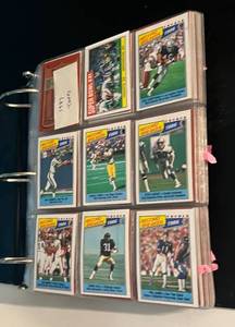 lot 18D image: 1987 Topps Football Complete Set - Randall Cunningham RC, Jim Kelly RC. Herschel Walker RC, Doug Flutie RC, Jerry Rice and Steve Young 2nd Year