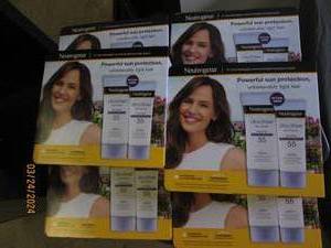 6 2 packs of neutrogena ultra sheer dry touch sunscreen