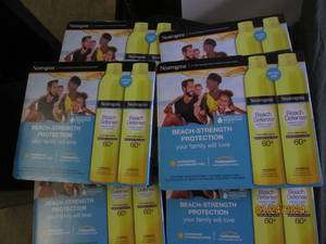 62 packs of neutrogena beach strenght beach defense sunscreen