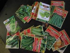 25 packages of vegetable seeds past date