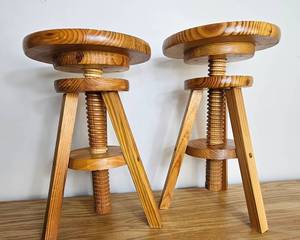 lot LLR10 image: Vintage Corkscrew Side Table Plant Stand Stool Wooden Craftsman Arts & Crafts