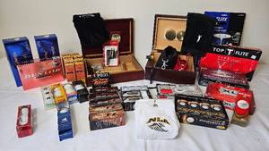 lot LBR253 image: Cigar Humidors and Golf Accessories