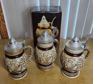 lot KIT12 image: Avon Tall Ships Ceramic Steins (3)