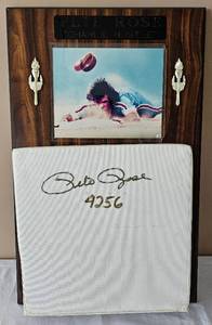 lot KIT38 image: Pete Rose Signed Base Charlie Hustle 4256