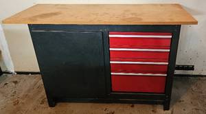 lot GAR13 image: WorkBench - Four Drawers and One Door with Shelf