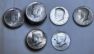 lot COIN05 image: Kennedy Half Dolllars Post 1970 -36 Total