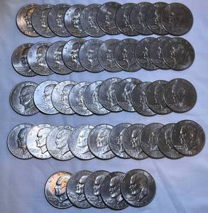 lot COIN27 image: Eisenhower Dollars - Various Years Post 1971 , Clad 45 Total