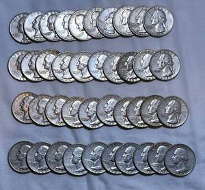 lot COIN39 image: 1963 Silver Quarters - Total 40 - 90% Silver