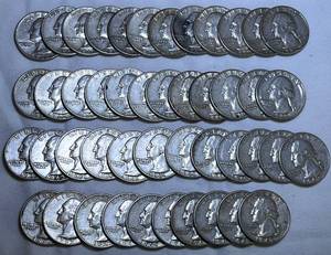 lot COIN48 image: 1962 Silver Quarters - Total 46 - 90% Silver