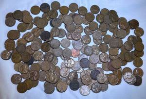 lot COIN55 image: Wheat Pennies - Various Years - 186 coins