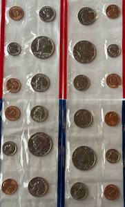 lot COIN65 image: 1989 Uncirculated Coin Sets - 24 coins