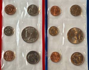 lot COIN70 image: 1994 Uncirculated Coin Set- 12 coins