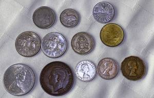 lot COIN98 image: Foreign Currency - Coins of the World - United Kingdon, Germany, Austria, Belgium, Ireland and Barbados (12)