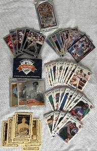lot CARD18 image: Large Assortment of Baseball Cards - Different Teams and Card Companies