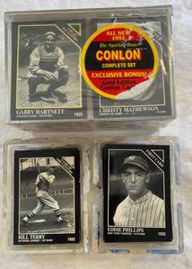 lot CARD05 image: The Sporting News 1992 Conlon Complete Set Item #9247 & 19921993 Sets
