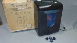 lot 91 image: Bonsaii 18-Sheet Heavy Duty EverShred C149-C Cross-Cut Paper and Credit Card Shredder 60 Minutes Running Time, 6 Gallon Pullout Basket and 4 Casters, Black