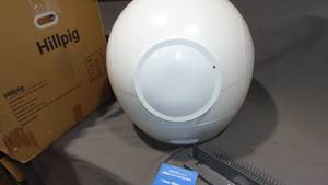 lot 105 image: Els Pets Self-Cleaning Cat Litter Box 2.0 Extra Large Automatic Cat Litter Box with APP Control Large
