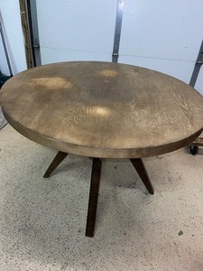 lot 32 image: FoyerEntrywayLobby Wooden Table