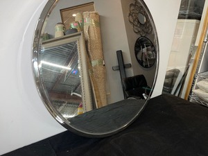 lot 61 image: Round Silver Wall Mirror with Chrome Frame