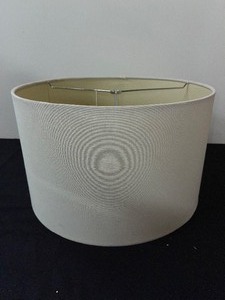 lot 114 image: Single Drum Lampshade