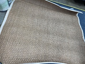 lot 801 image: Patterned Area Throw Rug