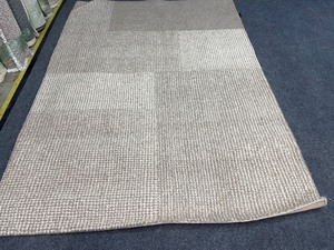 lot 807 image: Patterned Area Throw Rug