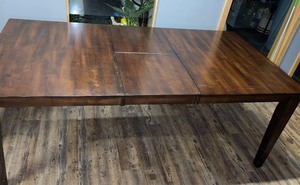 lot 840 image: Dining Table