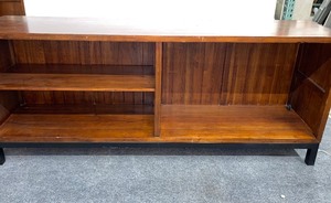 lot 865 image: Entertainment stand