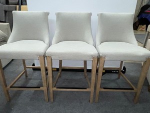 lot 867 image: Bar Height Chairs