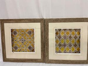 lot 458 image: Lot of 2 Wall Art