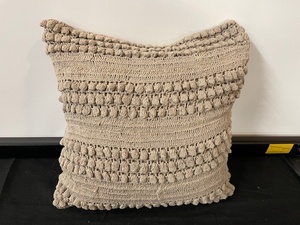 lot 162 image: Single Accent Pillow