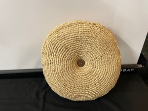 lot 215 image: Single Accent Pillow