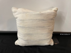 lot 218 image: Single Accent Pillow