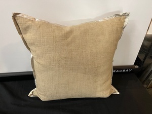 lot 246 image: Single Accent Pillow
