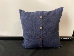 lot 248 image: Single Accent Pillow