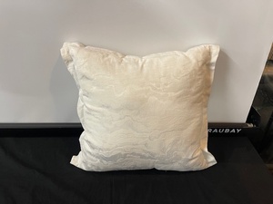 lot 270 image: Single Accent Pillow