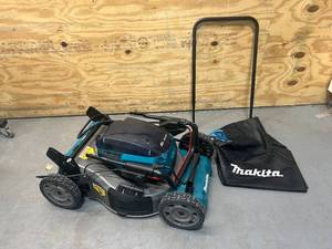 lot 111 image: Makita 21 in. 18V X2 (36V) LXT Lithium-Ion Cordless Walk Behind Self Propelled Lawn Mower (Tool only)