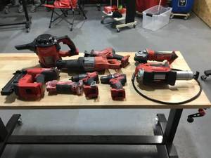 lot 113 image: Lot of 9 Misc non working Milwaukee tools