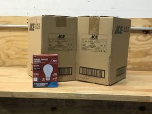 lot 118 image: Lot of 24 - Ace Halogen Light Bulb 43 watts 750 lumens A-Line A19 Medium Base (E26) Soft White 4 pk