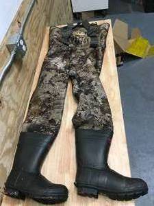lot 9 image: Cabelas Classic Series II Neoprene Boot-Foot Waders for Men - TrueTimber Prairie - 10 Regular (retail $149.98)