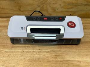 lot 135 image: CABELAS 12 Heavy Duty Vacuum Sealer