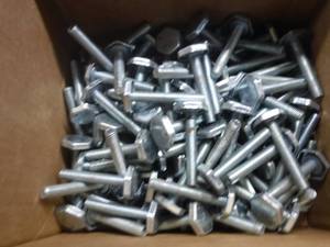 Appliance Leveling Legs  Approximately 144 Pieces 