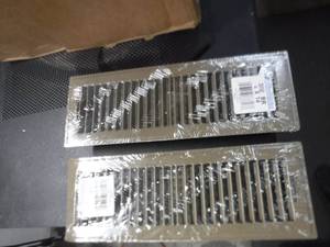 1 Box of Air Mate 300 BR 4x14 Brown Vents