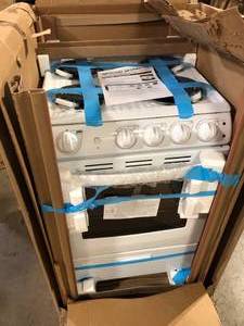 Summit Appliance 24 in. 2.9 cu. ft. Electric Range in White Customer Returns See Pictures