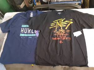 2 New with Tags Mens T-Shirts